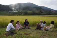 地域づくりの時代に
2限目：「食べる通信の挑戦」