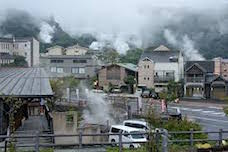 人に会いに行く旅をしよう。＠神奈川県 湯河原町
〜「温泉泥を活用した新しい温浴施設の未来」「湯河原に人を呼べるお豆腐屋さん」「スゴ技をもつ和菓子職人から学ぶ地域企業の仕事」ほか〜